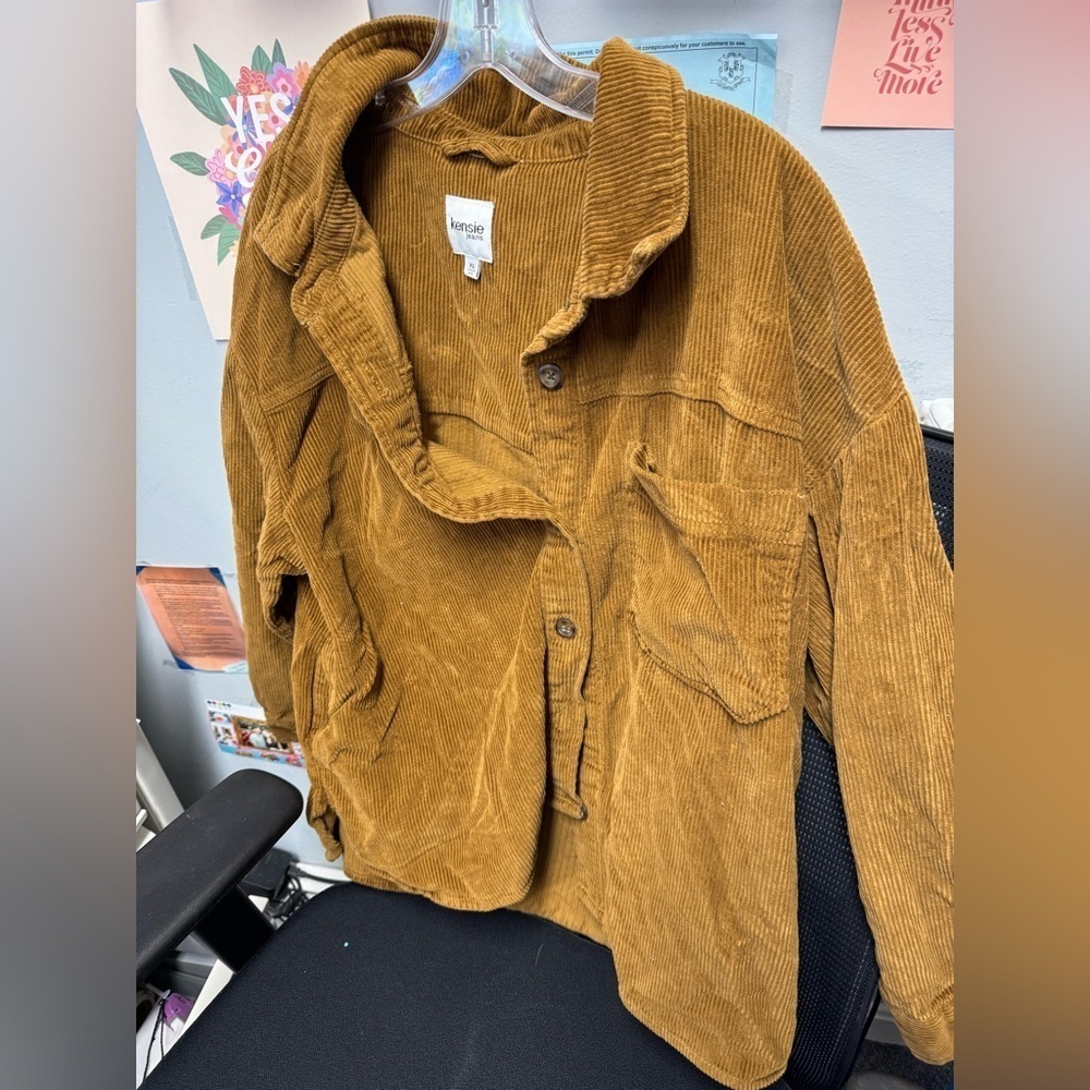 Kensie corduroy button down XL // 090634